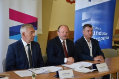 Podpisanie umowy dotyczącej dofinansowania termomodernizacji budynków użyteczności publicznej - 9 czerwca 2017