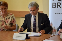 Podpisanie umowy dotyczącej dofinansowania termomodernizacji budynków użyteczności publicznej - 9 czerwca 2017