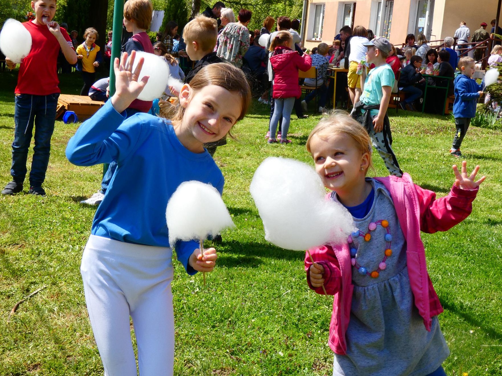 Majówka Kwiatowa w SOSW w Złotej - 8 maja 2019