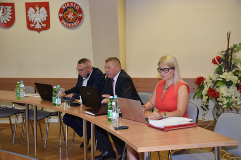 Wotum zaufania i absolutorium jednogłośnie!