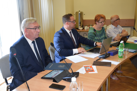 Wotum zaufania i absolutorium jednogłośnie!