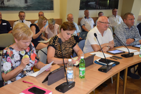 Wotum zaufania i absolutorium jednogłośnie!