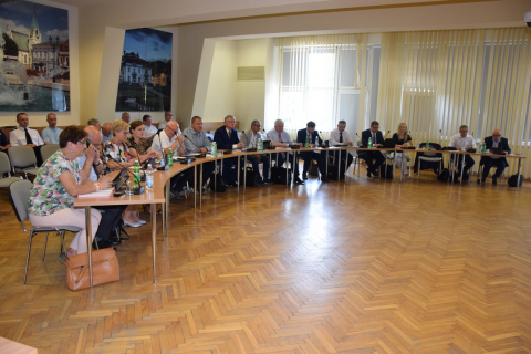 Wotum zaufania i absolutorium jednogłośnie!