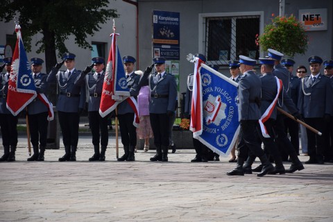 Przekazanie Sztandaru dla Komendy Powiatowej Policji w Brzesku - 6 września 2019