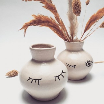 Aby lepiej znieść izolację i niepewność