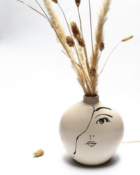 Aby lepiej znieść izolację i niepewność