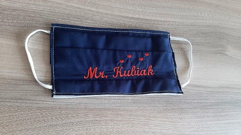 Aby lepiej znieść izolację i niepewność