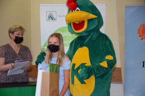 "Bezpiecznie na wsi mamy" - konkurs plastyczny na 30-lecie KRUS