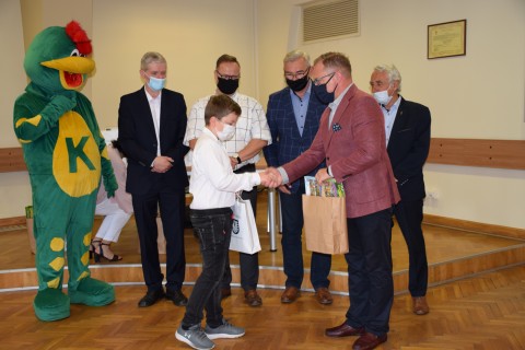 "Bezpiecznie na wsi mamy" - konkurs plastyczny na 30-lecie KRUS
