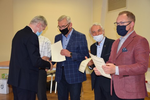 "Bezpiecznie na wsi mamy" - konkurs plastyczny na 30-lecie KRUS
