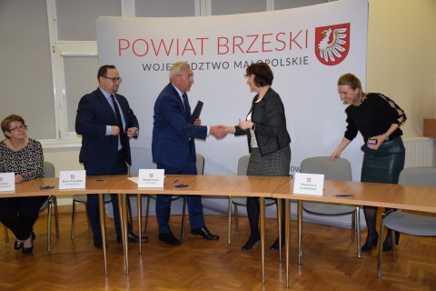 Podpisanie umów z przedstawicielami NGO - 31 marca 2022