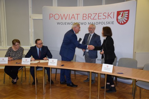 Podpisanie umów z przedstawicielami NGO - 31 marca 2022