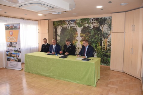 Podpisanie umów dotacyjnych dla jednostek OSP - 23 września 2022