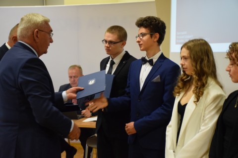 Uroczysta XL Sesja Rady Powiatu Brzeskiego