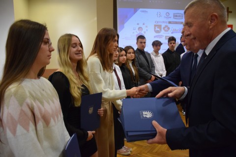 Uroczysta XLI Sesja Rady Powiatu Brzeskiego
