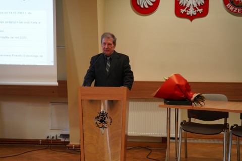 Uroczysta XLIII Sesji Rady Powiatu Brzeskiego