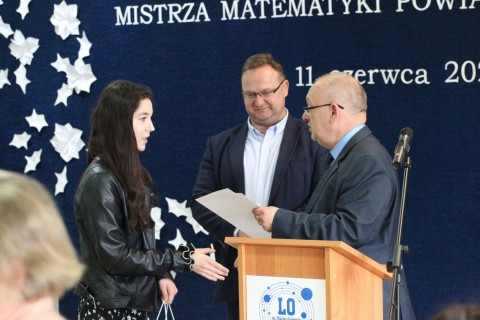 Zofia Nieć Mistrzynią Matematyki Powiatu Brzeskiego 2024