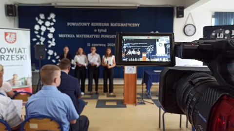 Zofia Nieć Mistrzynią Matematyki Powiatu Brzeskiego 2024