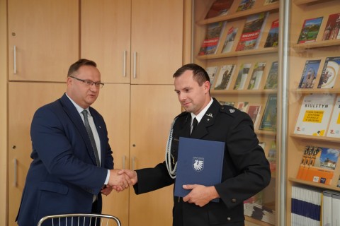 Uroczyste podpisanie umów dotacyjnych dla jednostek OSP z terenu powiatu brzeskiego