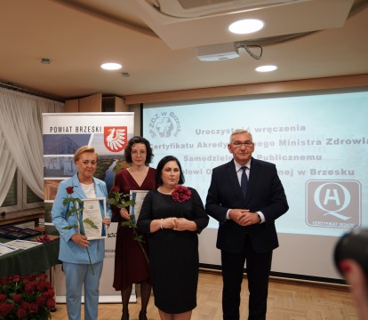 Certyfikat Akredytacyjny Ministra Zdrowia dla brzeskiego szpitala