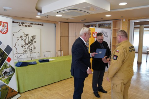 Uroczyste podpisanie umów z organizacjami pozarządowymi
