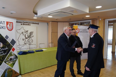 Uroczyste podpisanie umów z organizacjami pozarządowymi