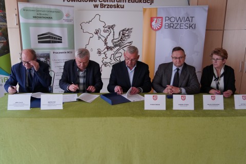Skrzydła mechatronicznych talentów