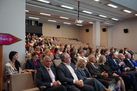Sześć dekad troski o młodych - diamentowy jubileusz Poradni Psychologiczno-Pedagogicznej w Brzesku