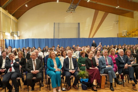 Szkoła z historią, planem i kierunkiem