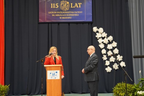 Szkoła z historią, planem i kierunkiem