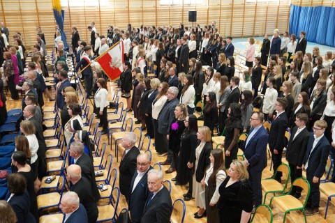 Szkoła z historią, planem i kierunkiem