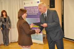 Konferencja podsumowująca pilotażowy projekt "Bezpośrednie wsparcie rozwoju szkół poprzez wdrożenie zmodernizowanego systemu doskonalenia nauczycieli w Powiecie Brzeskim” - 23 września 2014