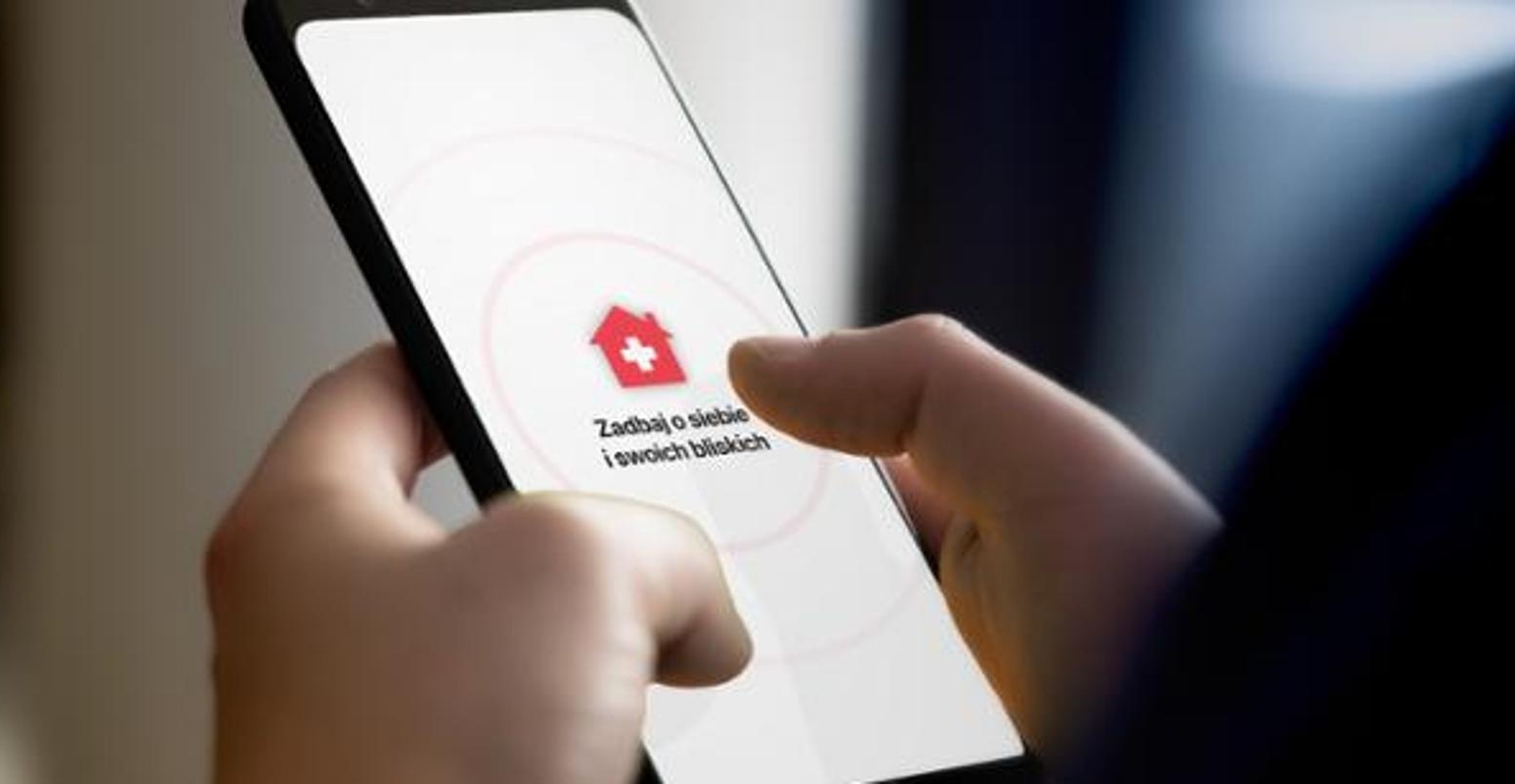 Aplikacja „Kwarantanna domowa” – ruszył proces jej udostępniania