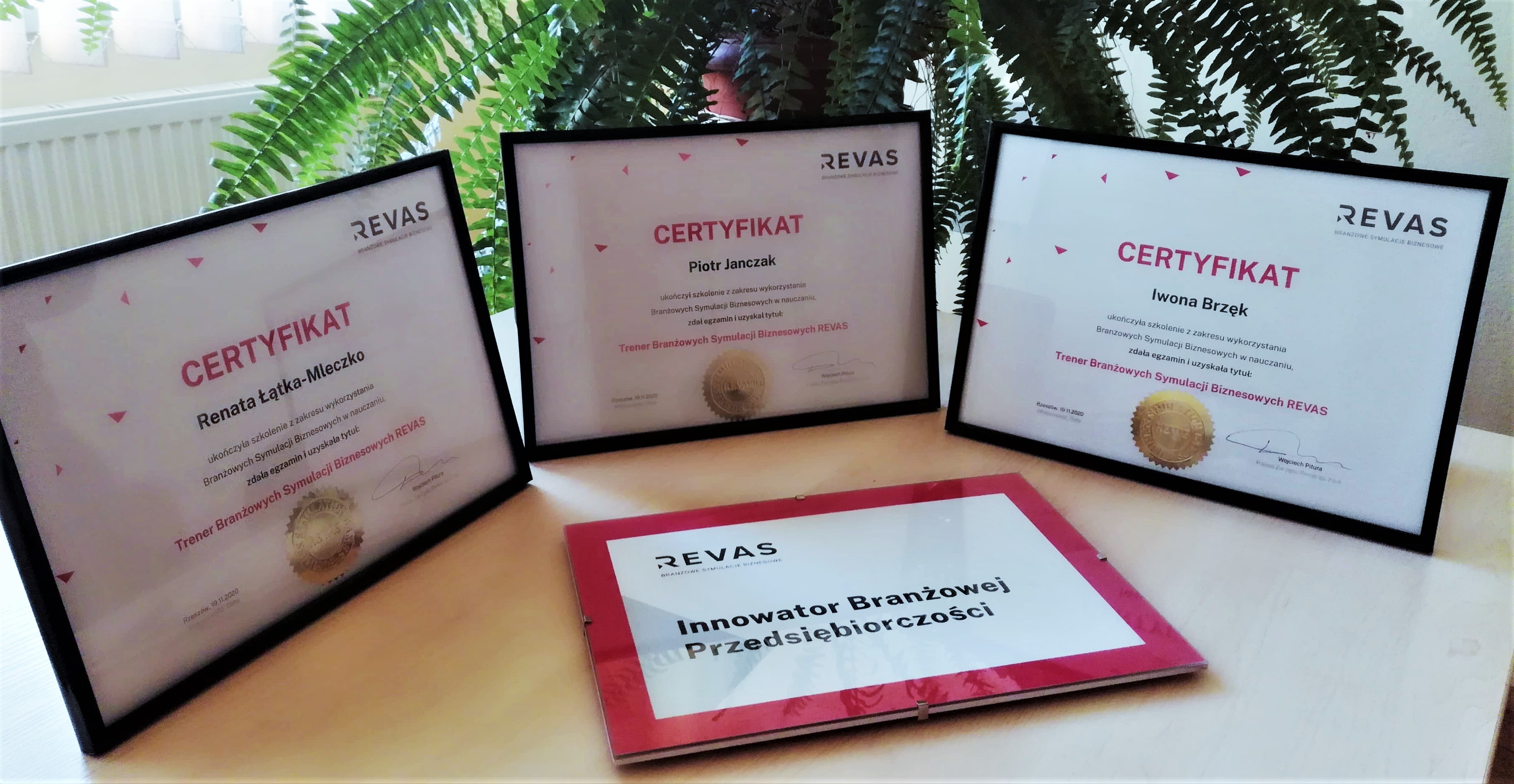 Zespół Szkół w Czchowie liderem praktycznej nauki przedsiębiorczości