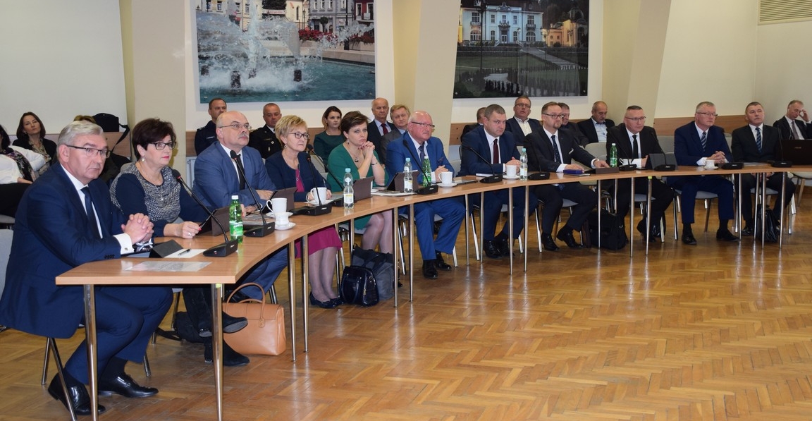 II Sesja  Rady  Powiatu  Brzeskiego