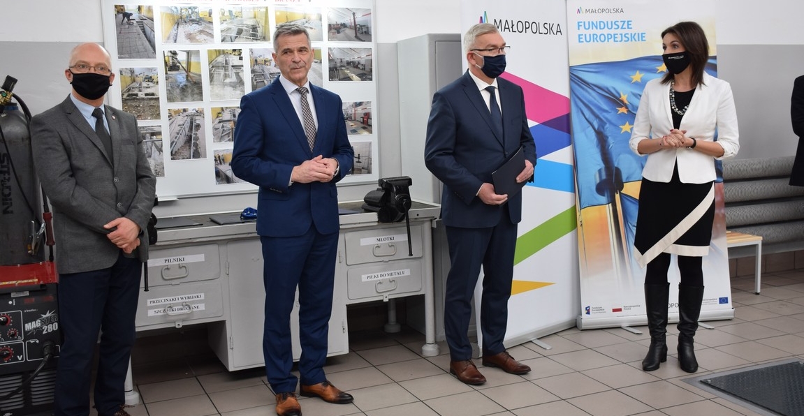 Nowa pracownia. Nowe wyposażenie. Nowy samochód