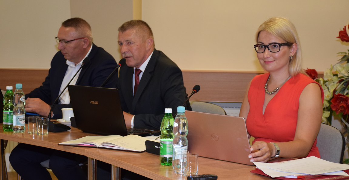 Wotum zaufania i absolutorium jednogłośnie!