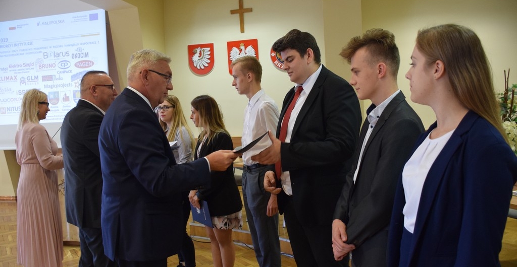 Wręczenie Certyfikatów Ukończenia Stażu