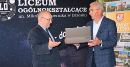 Zestaw laptopów dla uczniów