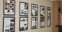 Wystawa „Karol Wojtyła. Narodziny” w PiMBP w Brzesku