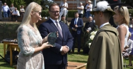 Wojskowe uroczystości w Mokrzyskach