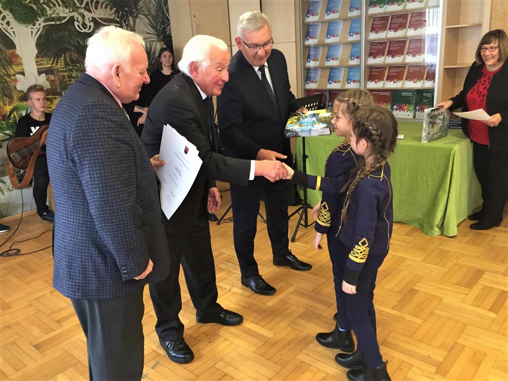 rozdanie nagr&oacute;d w międzynarodowym konkursie Europa w szkole