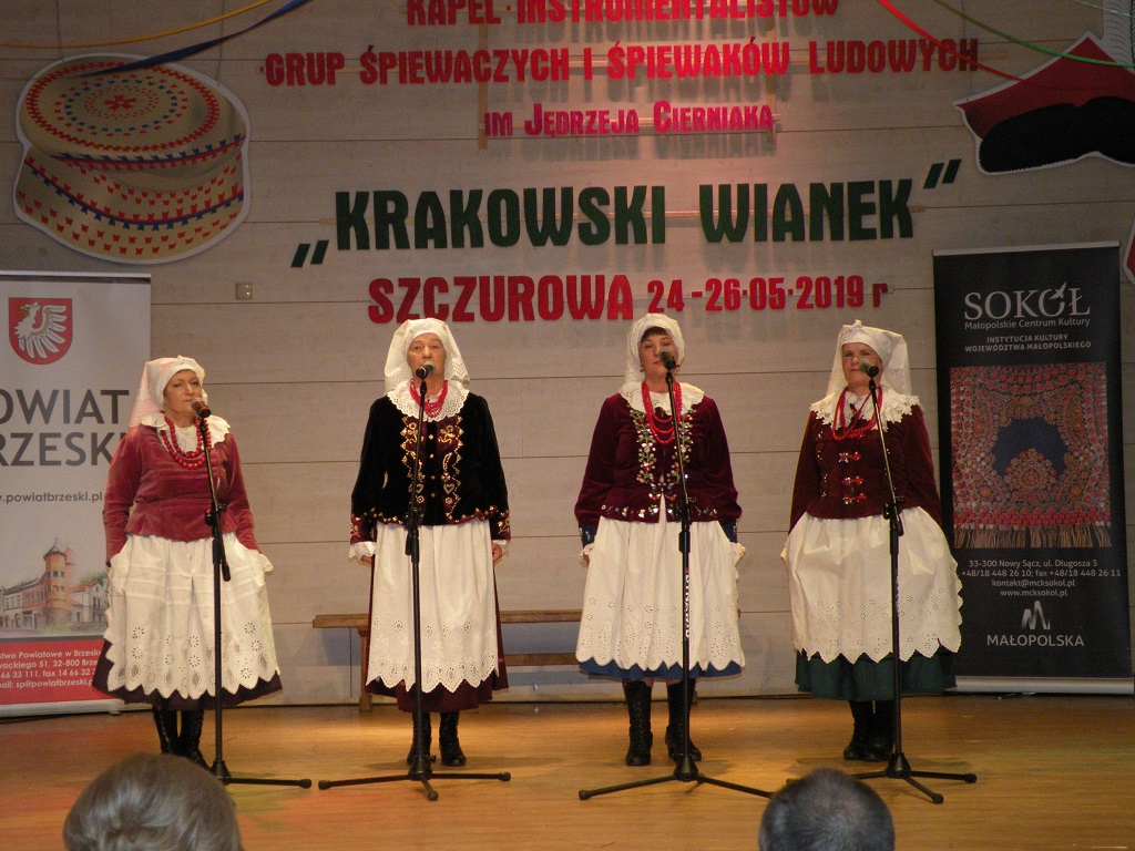 występ Zespołu Pieśni i Tańca "Porębianie"