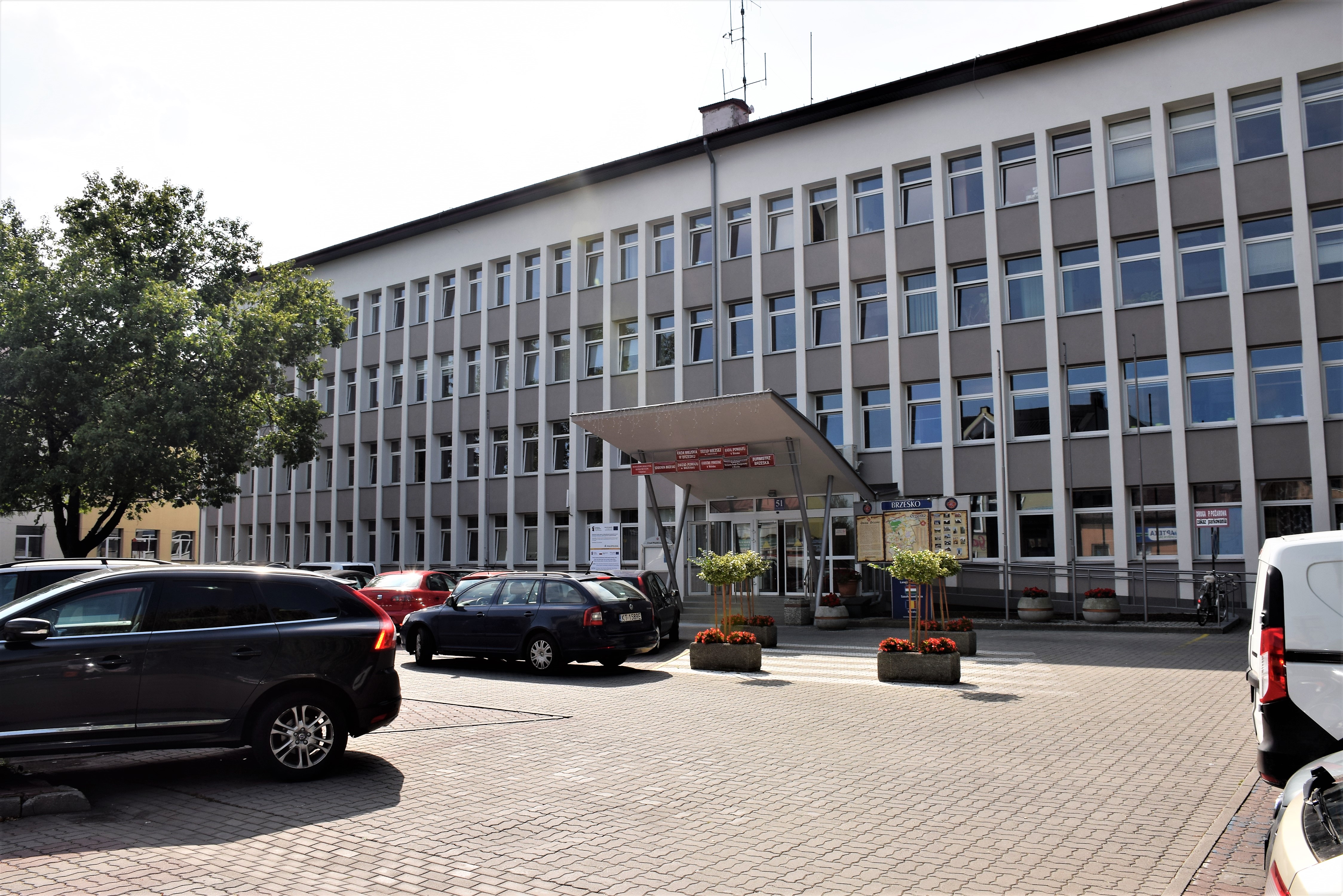 budynek Starostwa przy ul. Głowackiego 51