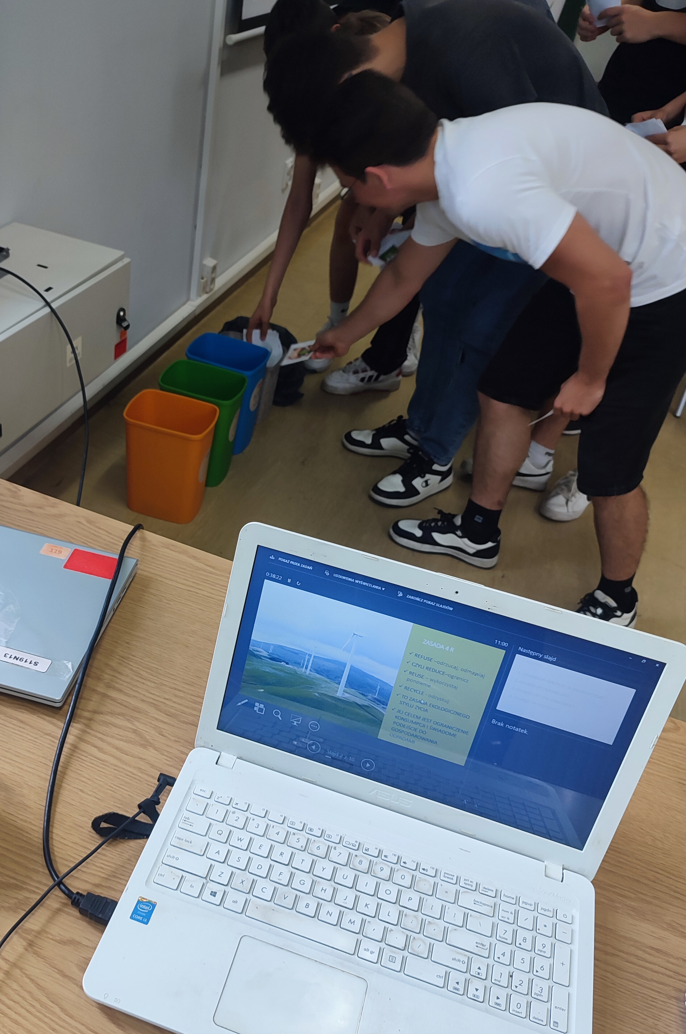 prelekcja o segregacji odpadów