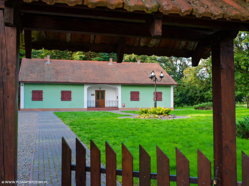 Dworek myśliwski w Strzelcach Wielkich